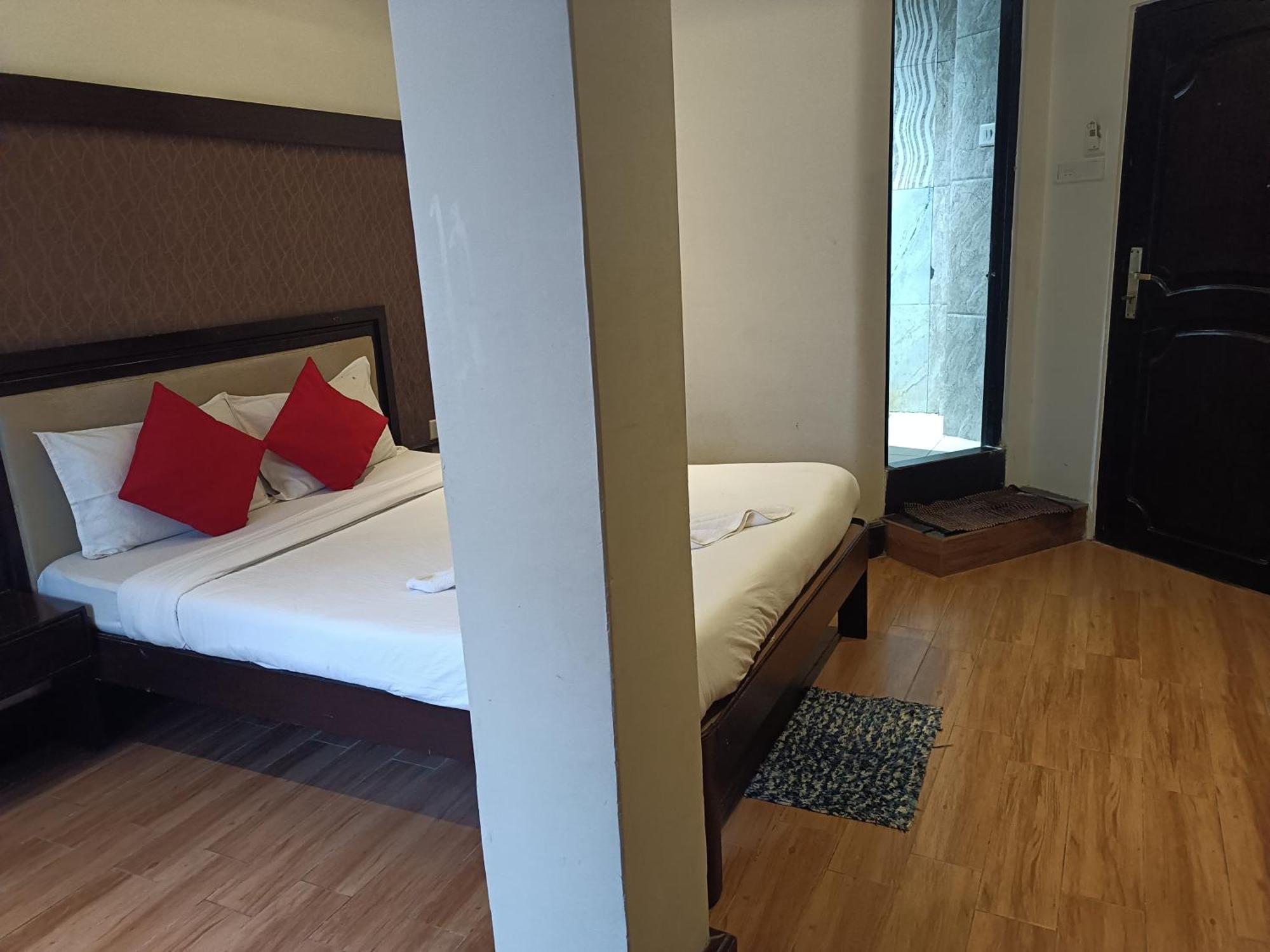 Hotel Serene Shillong Exterior photo